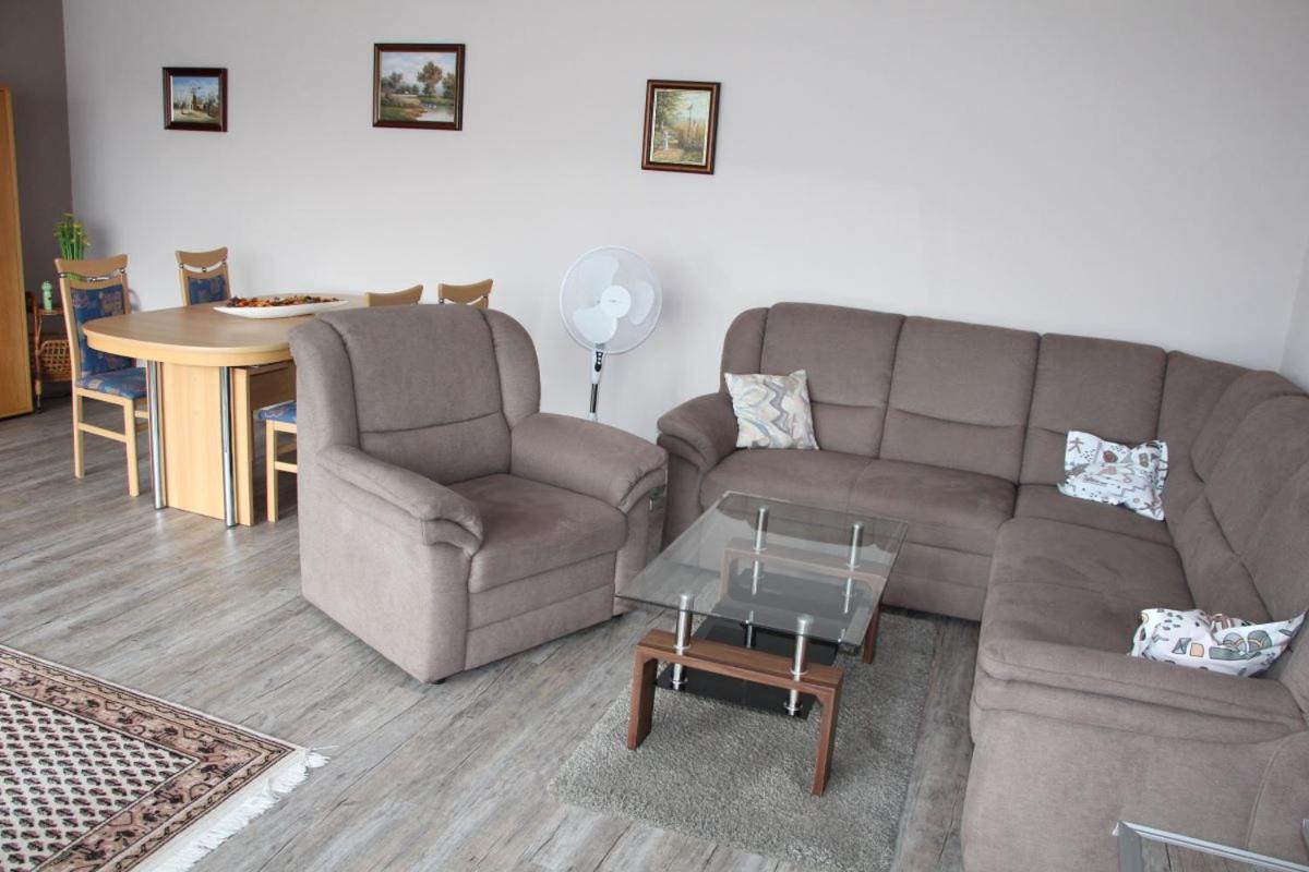 Trendelburg Ferienwohnung Schmetterling מראה חיצוני תמונה