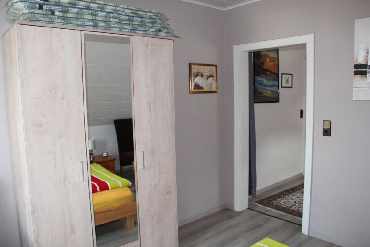 Trendelburg Ferienwohnung Schmetterling מראה חיצוני תמונה